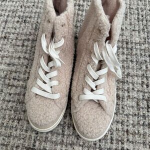 Aqua crean and White Ankle Bootie/sneakers